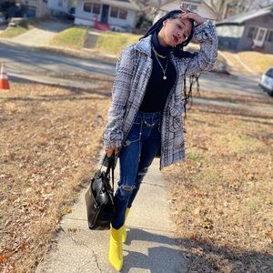 Meet your Posher, Jolee